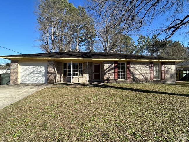 Building Photo - House for Rent