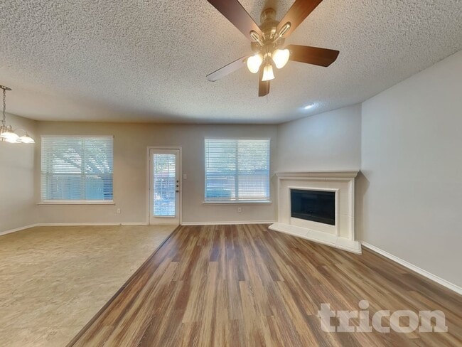 Photo - 6313 Downeast Dr