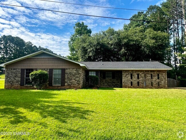 Building Photo - 5808 40th Ct Rental