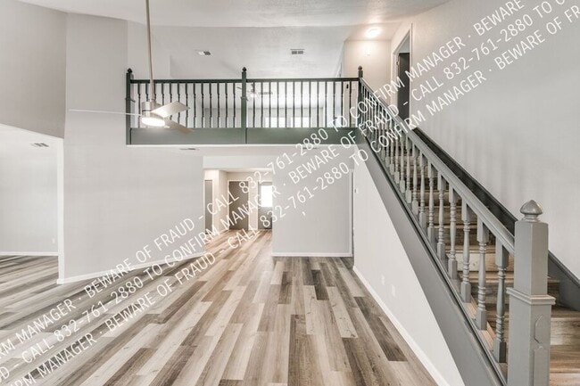 Photo - 8805 Wood Glen Dr
