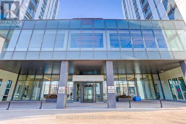 Photo - 38 Honeycrisp Cres Unité 2015