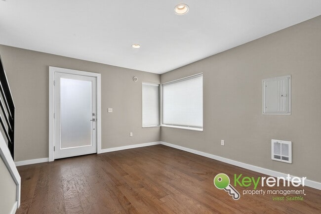 4107 SW Oregon St