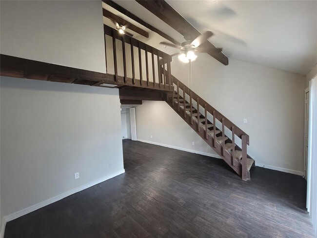 Building Photo - 5110 Azalea Trace Dr Unit 2611 Rental