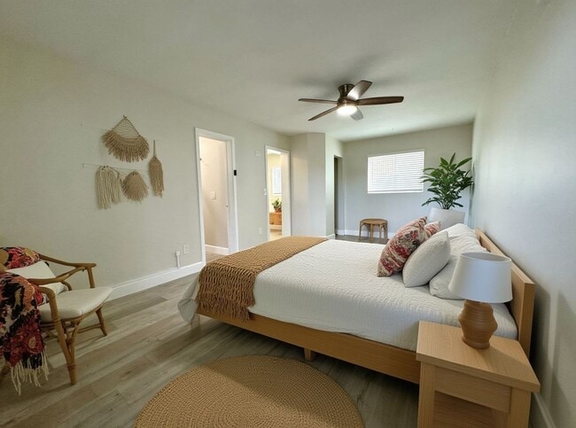 Photo - AVAILABLE NOW! LARGE STUDIO APARTMENT IN LA JOLLA! Unit 1141 Silverado St #114