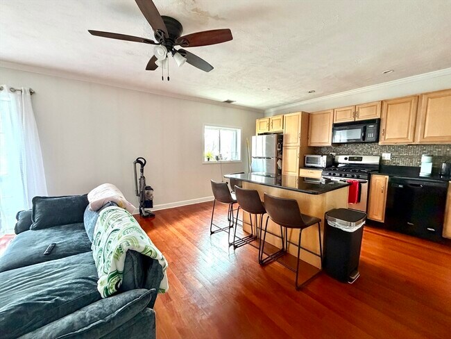 Photo - 94 Florida St Unit 3