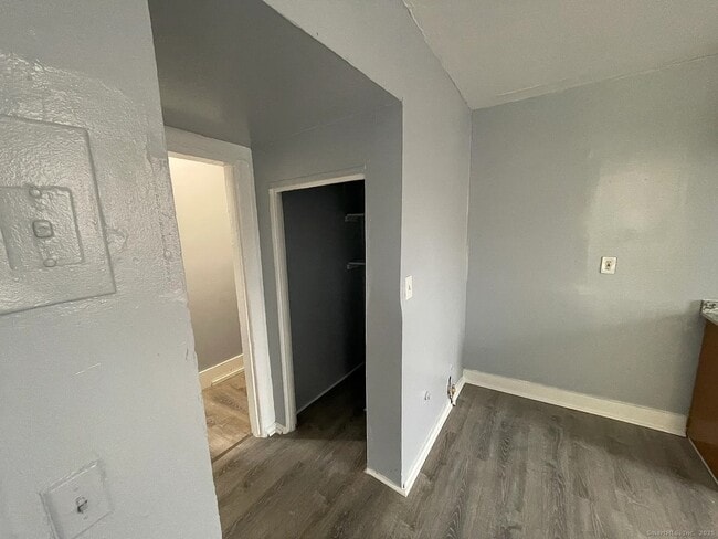 Photo - 34 Park St Unit #1