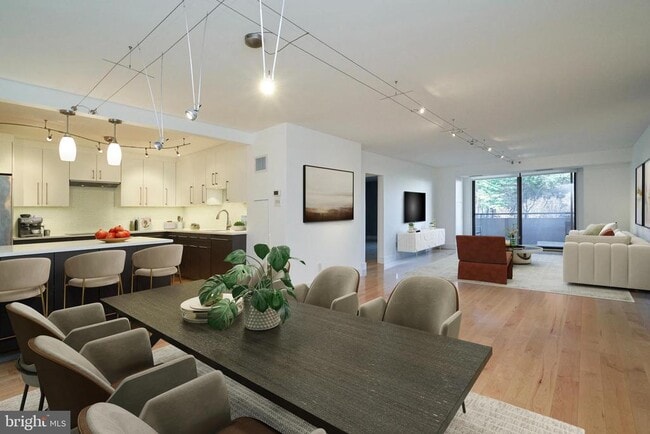 Photo - 1800 Old Meadow Rd Unit 204