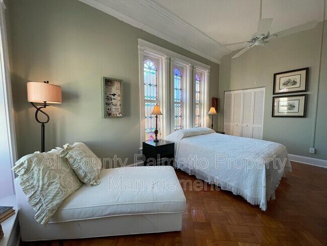 Photo - 309 Meeting St Unit Apt 10