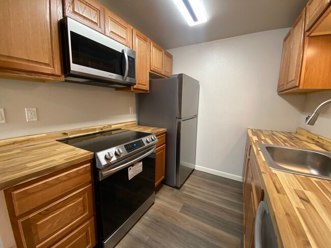 Photo - MM1253-B* Unit #4349