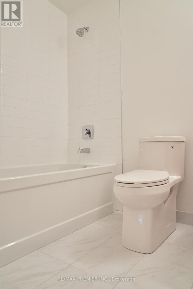 Photo - 50 Ordnance St Unité 2307