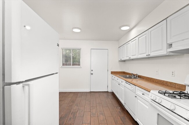 5175 2nd St Unit 1