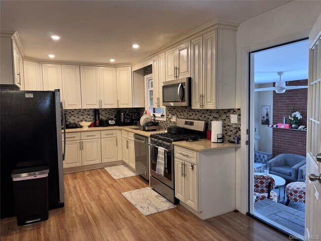 Photo - 10 Dougherty St