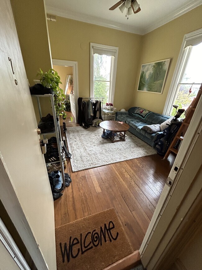 Photo - 146 Clarence St Unit 7