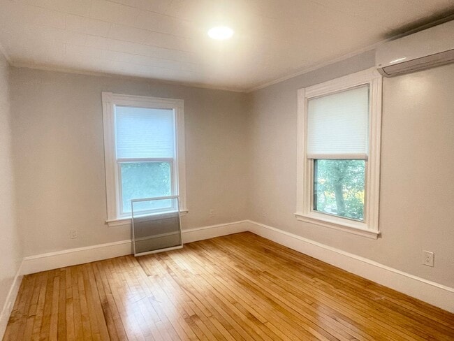 Photo - 129 Old Colony Ave Unit 2