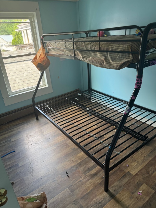 Photo - 33 Central Square