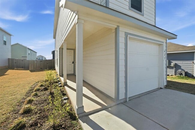 Photo - 625 Marty Allen Lp