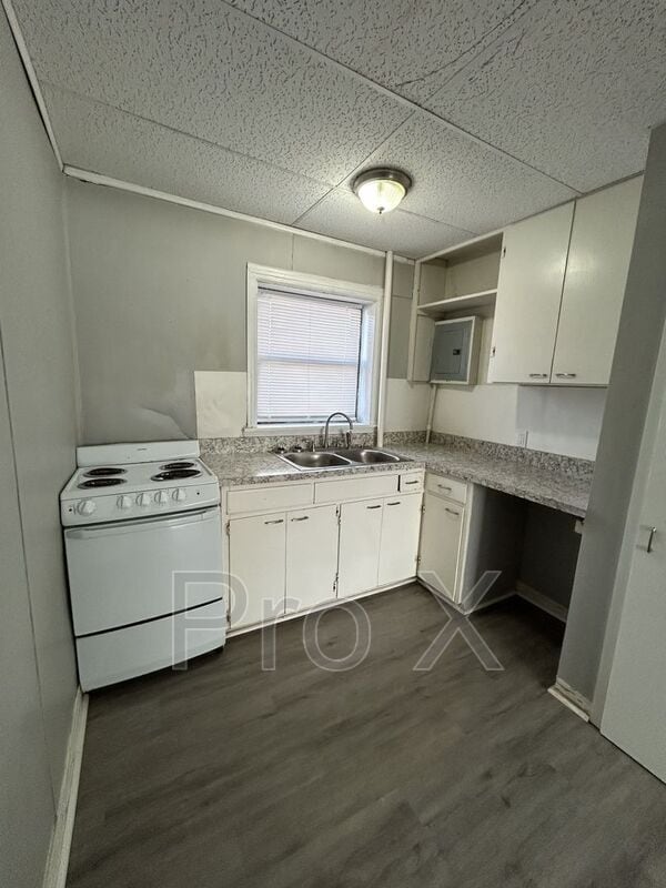 Photo - 126 E 13th St Unidad 126 E 13th Apt. 4