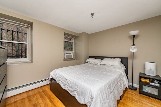 Photo - 30-34 E Concord St Unit #6