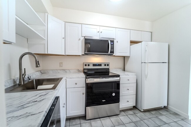 Photo - Cute remodeled unit!