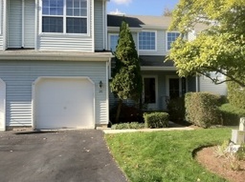 Photo - 20 Willow Cir Townhome