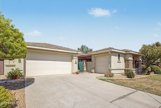 Photo - 4313 N 161st Ave
