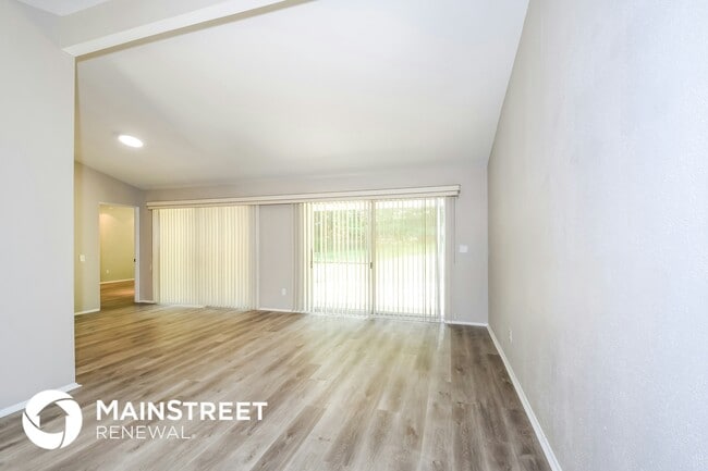 Photo - 1665 Pepperwood Dr