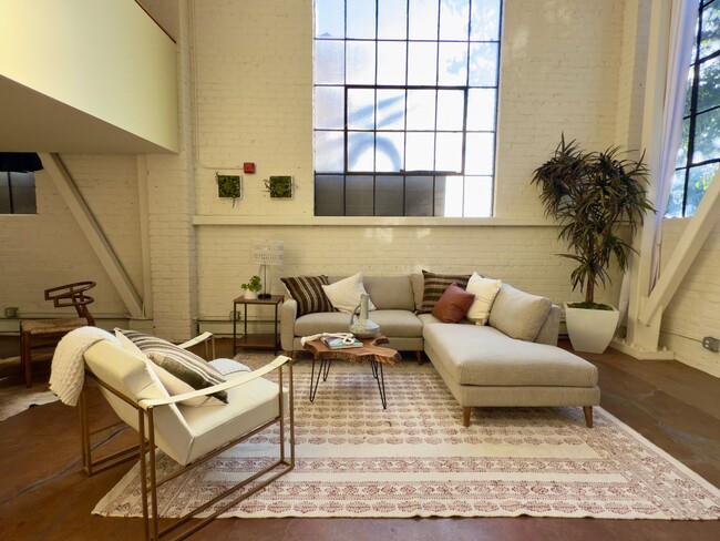Photo - Lake Merrit’s Desirable East Lake Loft! Sp... Unit 102