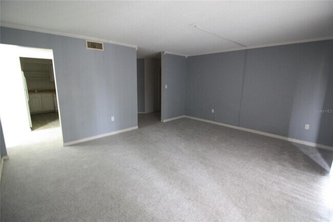 Photo - 540 Orange Dr