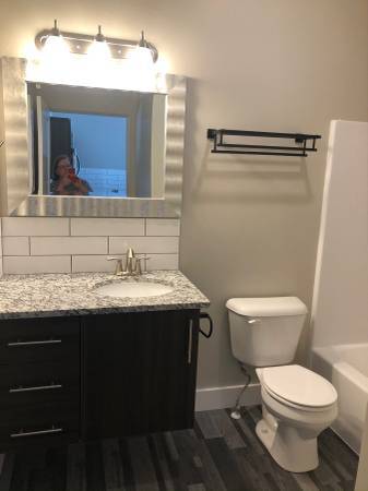 Photo - 591 Turin Way