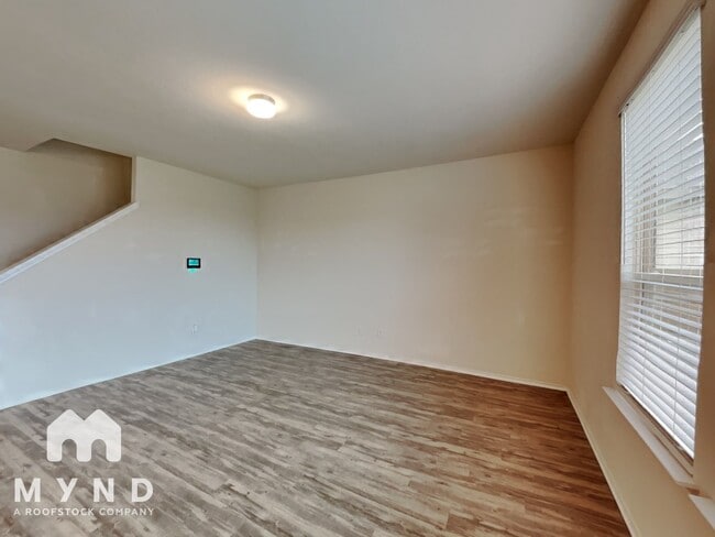 Photo - 113 Kildeer Pass