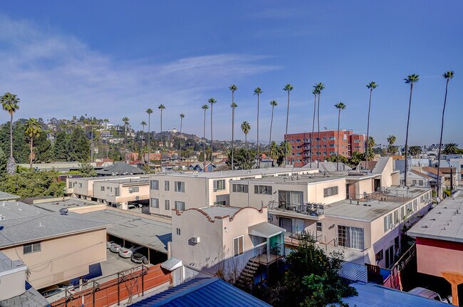 Taft Apartments