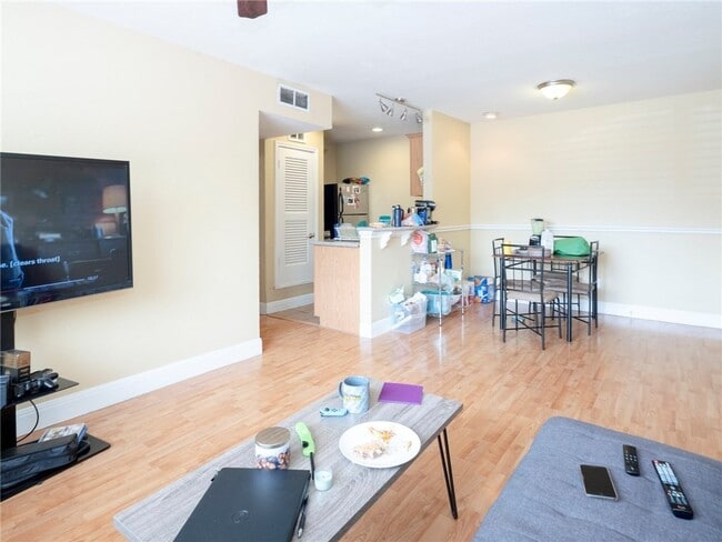 Photo - 4306 Avenue A