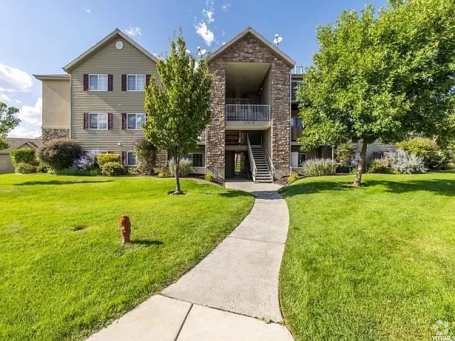 Building Photo - 1656 Westbury Way Unit H Rental