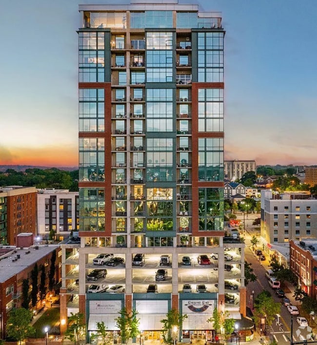 Building Photo - River Market Tower - Unit 1 Rental