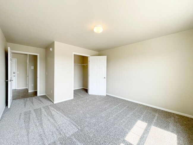 Willow Brooke Lodge Apartments