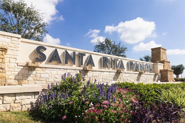 Photo - 166 Coronella Dr