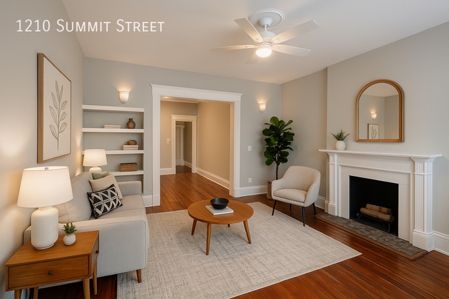 Photo - 1210 Summit St