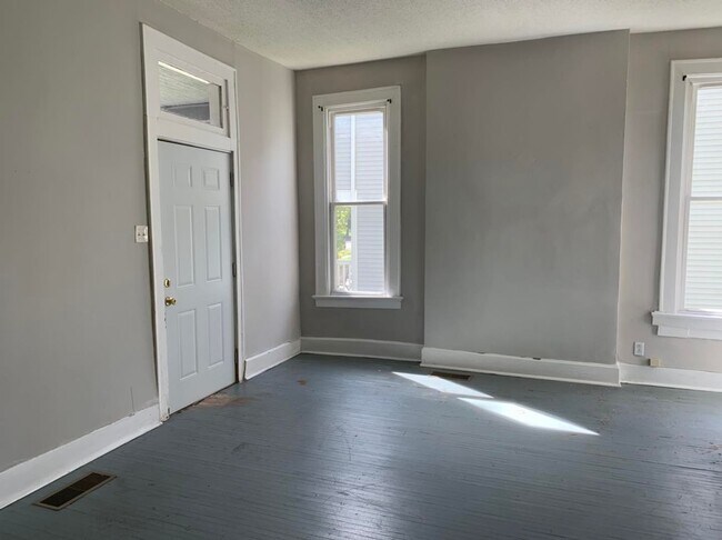 Photo - 504 Adams Ave