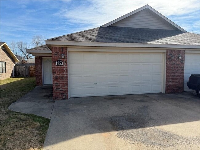 Building Photo - 1953 S 18th St