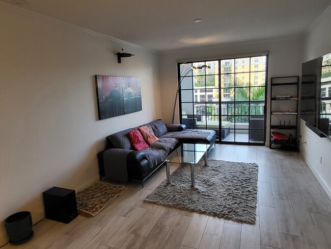 Photo - 233 S Federal Hwy Unidad 511