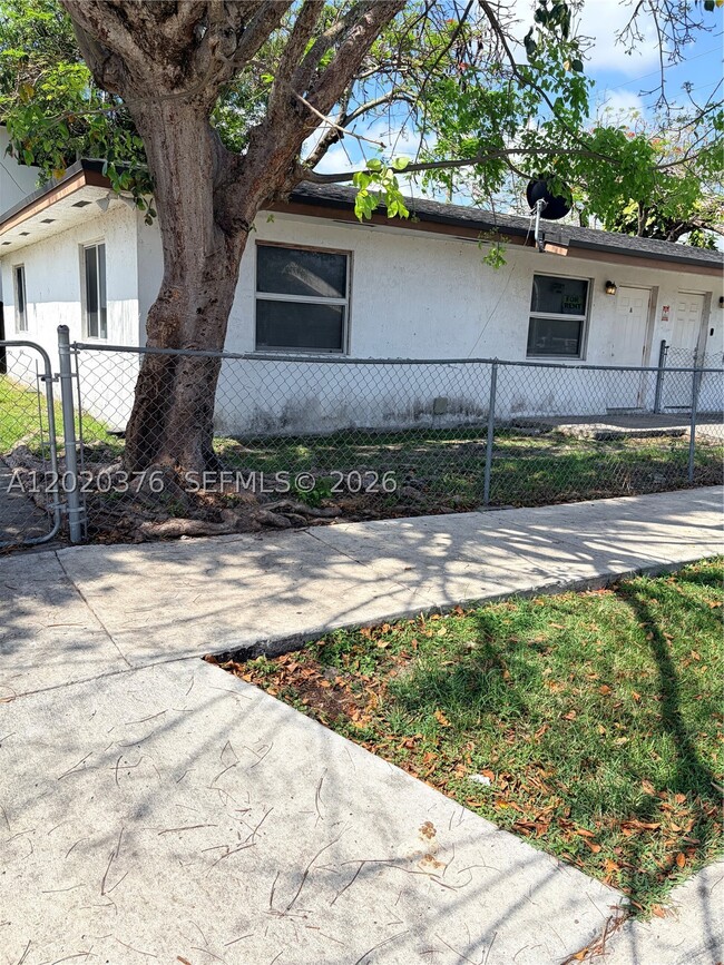 Photo - 1329 NW 6th Ave Unit A