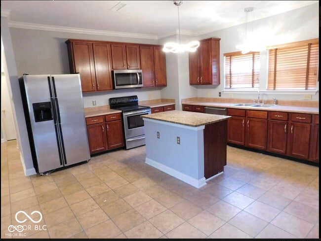 Photo - 13203 United Dr