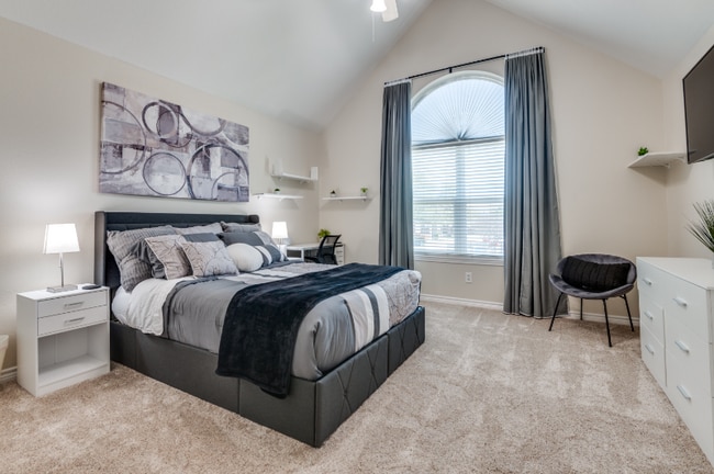 Photo - 18735 Flatstone Ct