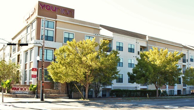 Located Minutes From UofSC Campus - YOUnion at Columbia (Student Housing)