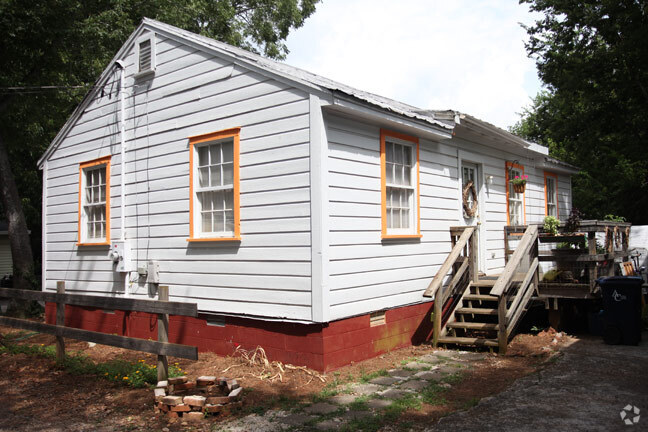 Building Photo - 140 Indale Ave Rental