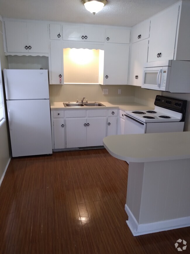 Building Photo - College Park Apartment Unit 1203-105