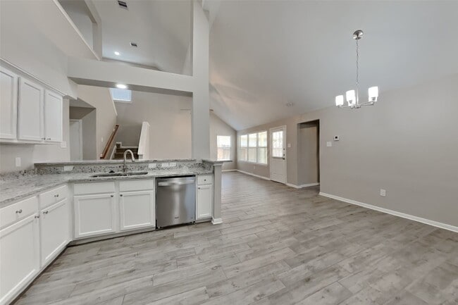 Photo - 3431 W Rainmill Dr