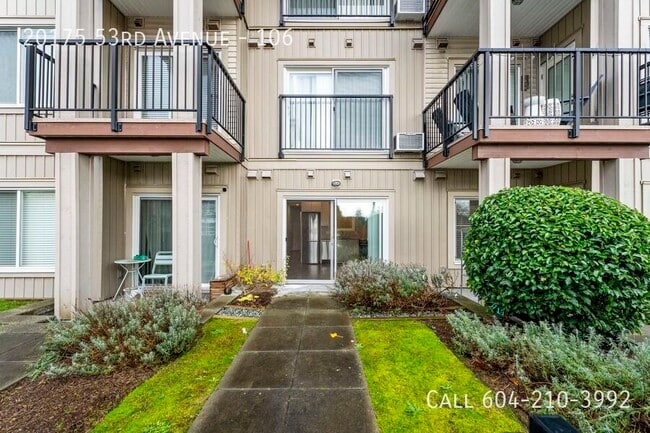 Photo - Conveniently Located near Downtown Langley Unit 106