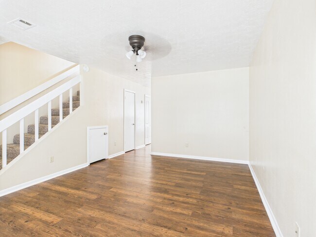 Photo - 800 San Pedro Dr