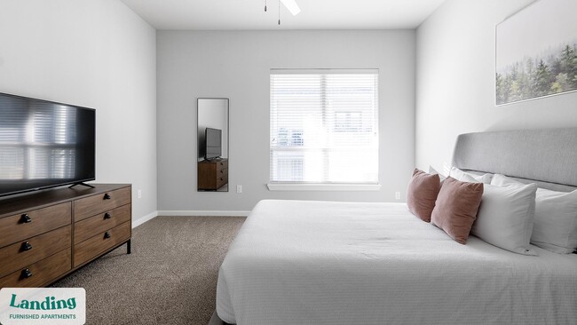 Photo - 4300 Cromwell Dr Unidad 4305